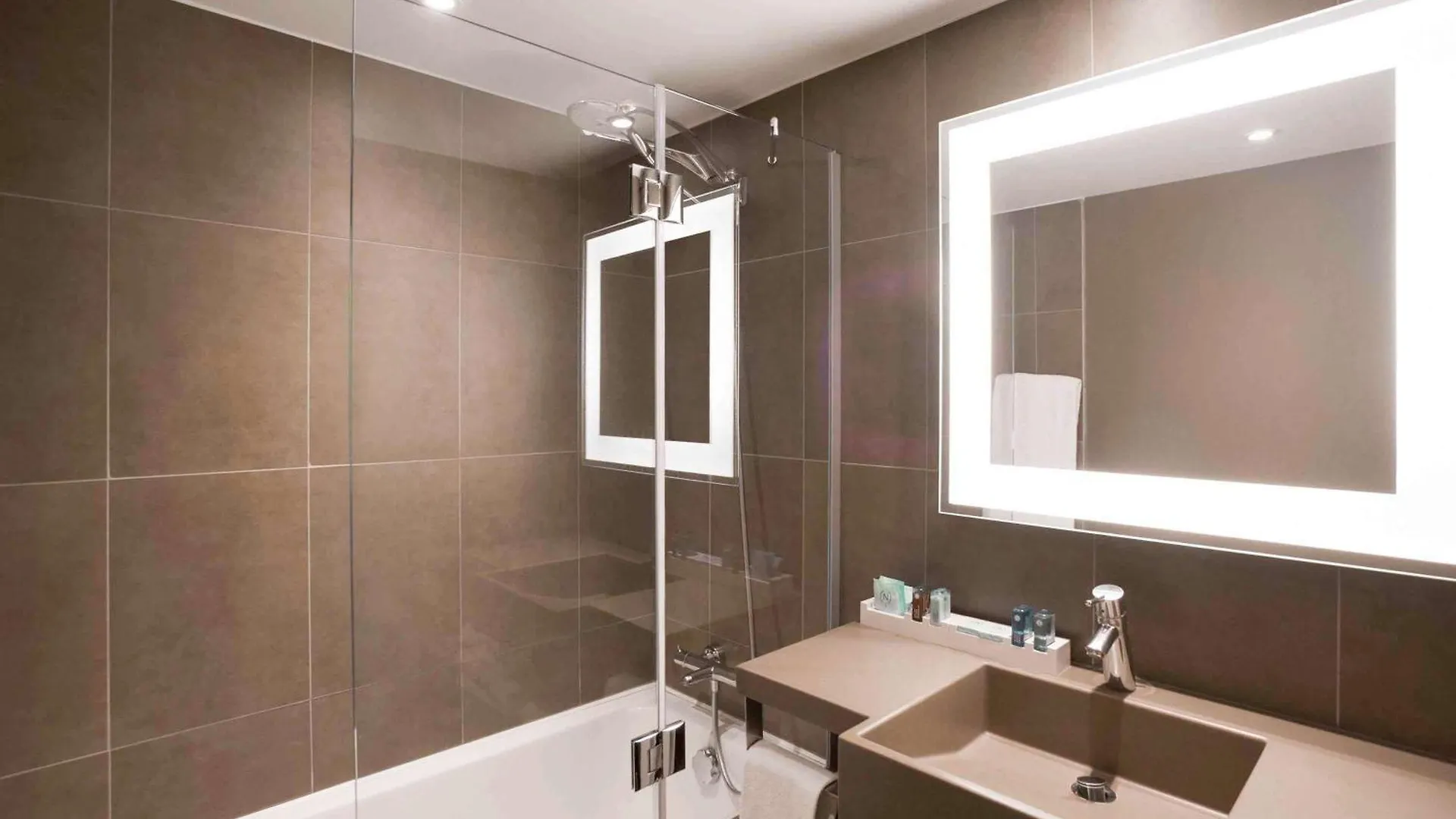 Hotel Novotel Brussels Off Grand Place